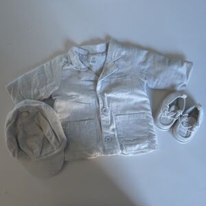 GAP Light Gray Baby Blazer Hat Shoes Set 0-3m